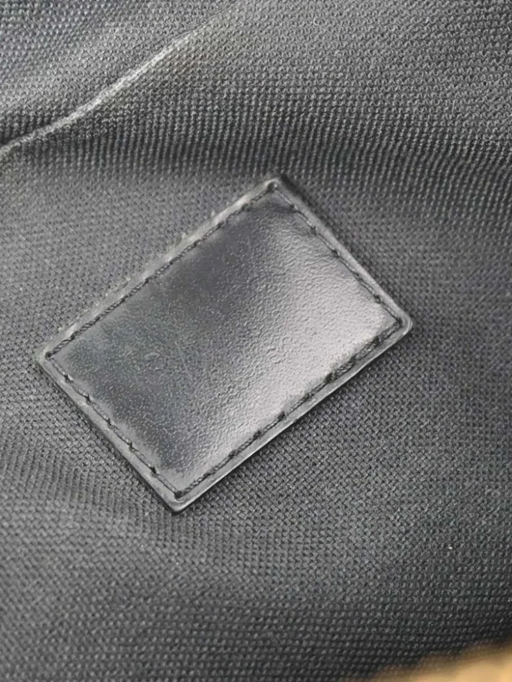 Louis Vuitton Taiga Kalga Black Clutch Bag